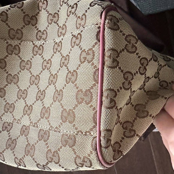 Gucci bag - Picture 2 of 3
